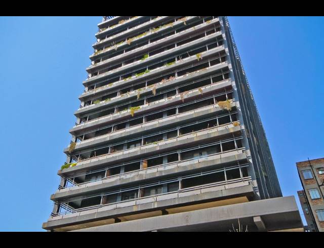 0.5 BEDROOM APARTMENT FOR SALE IN MABONENG